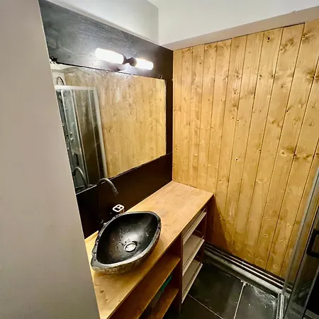 Mignon Et Chaleureux Apartment